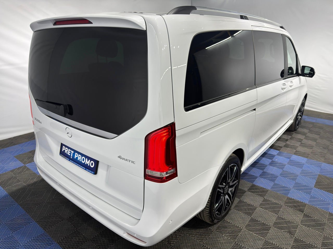 Mercedes-Benz V-Class W447 (2014 - ) image