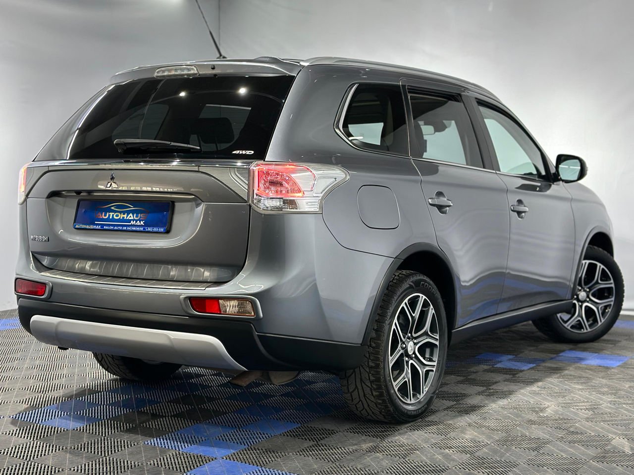 Mitsubishi Outlander III (2012 - 2021) image