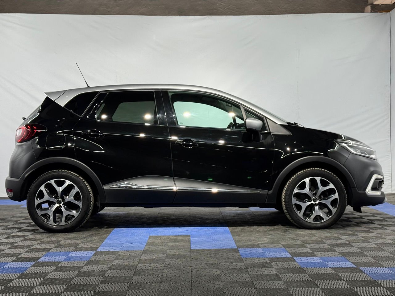 Renault Captur I (2013 - ) image