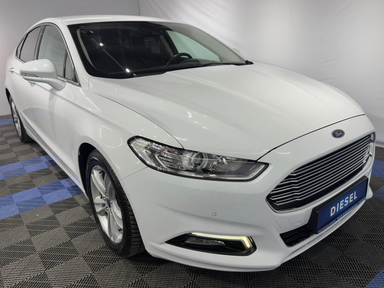 Ford Mondeo V (2014 - 2022) image
