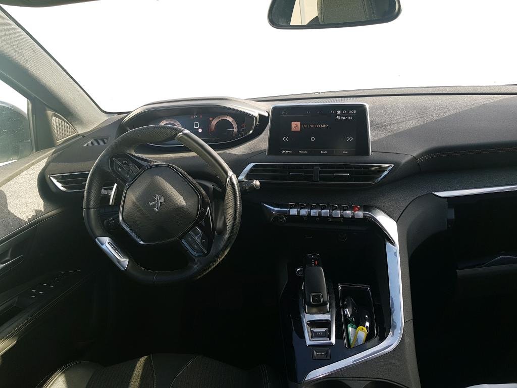 Peugeot 5008 II (2017 - ) image