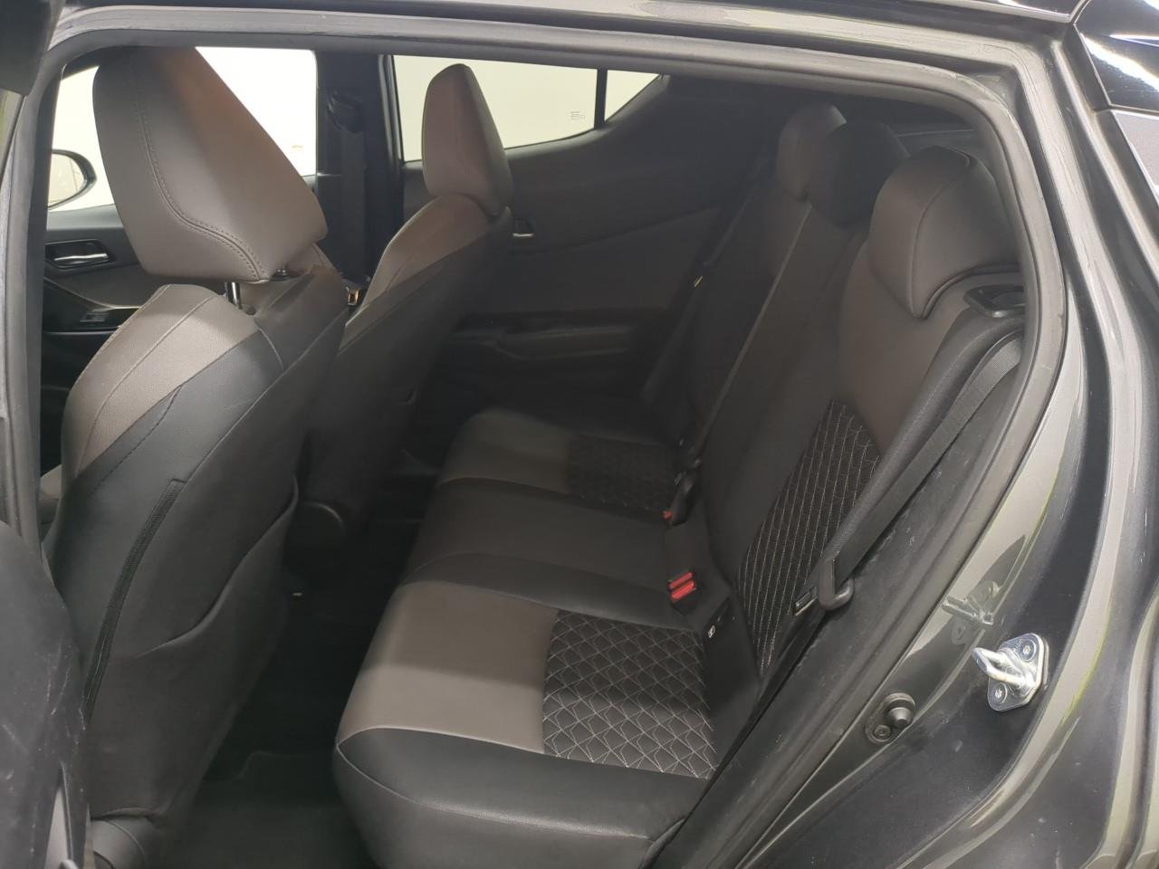 Toyota C-HR 2016 - image