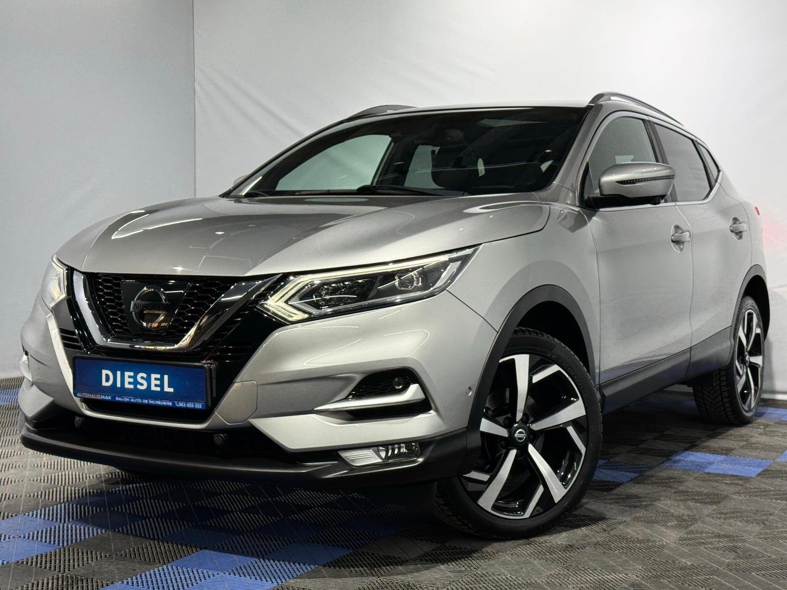 Nissan Qashqai J11 (2013 - 2021) image
