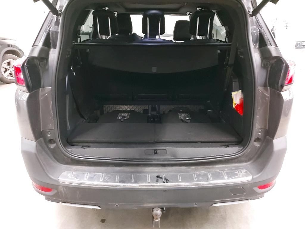Peugeot 5008 II (2017 - ) image