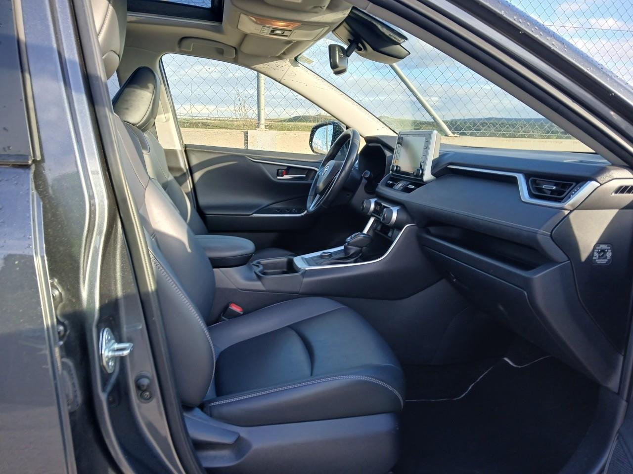 Toyota RAV4 2018 - image