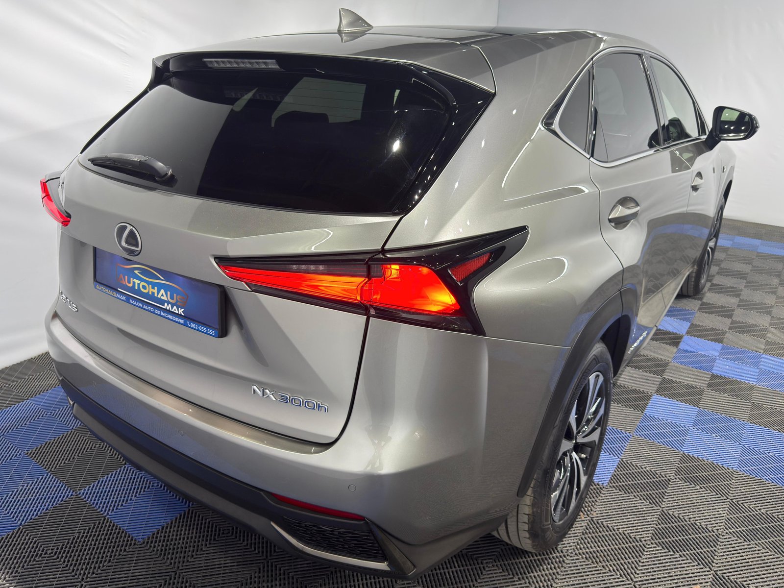 Lexus NX I (2014 - 2021) image