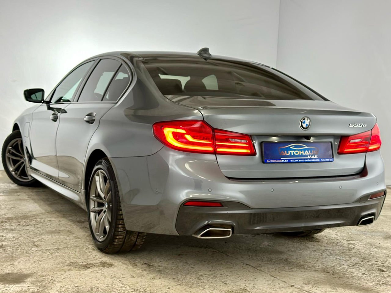 BMW 5 Series G30 (2017 - ) image