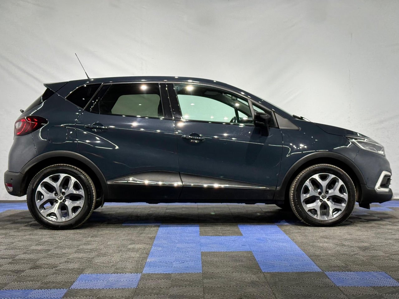 Renault Captur I (2013 - ) image