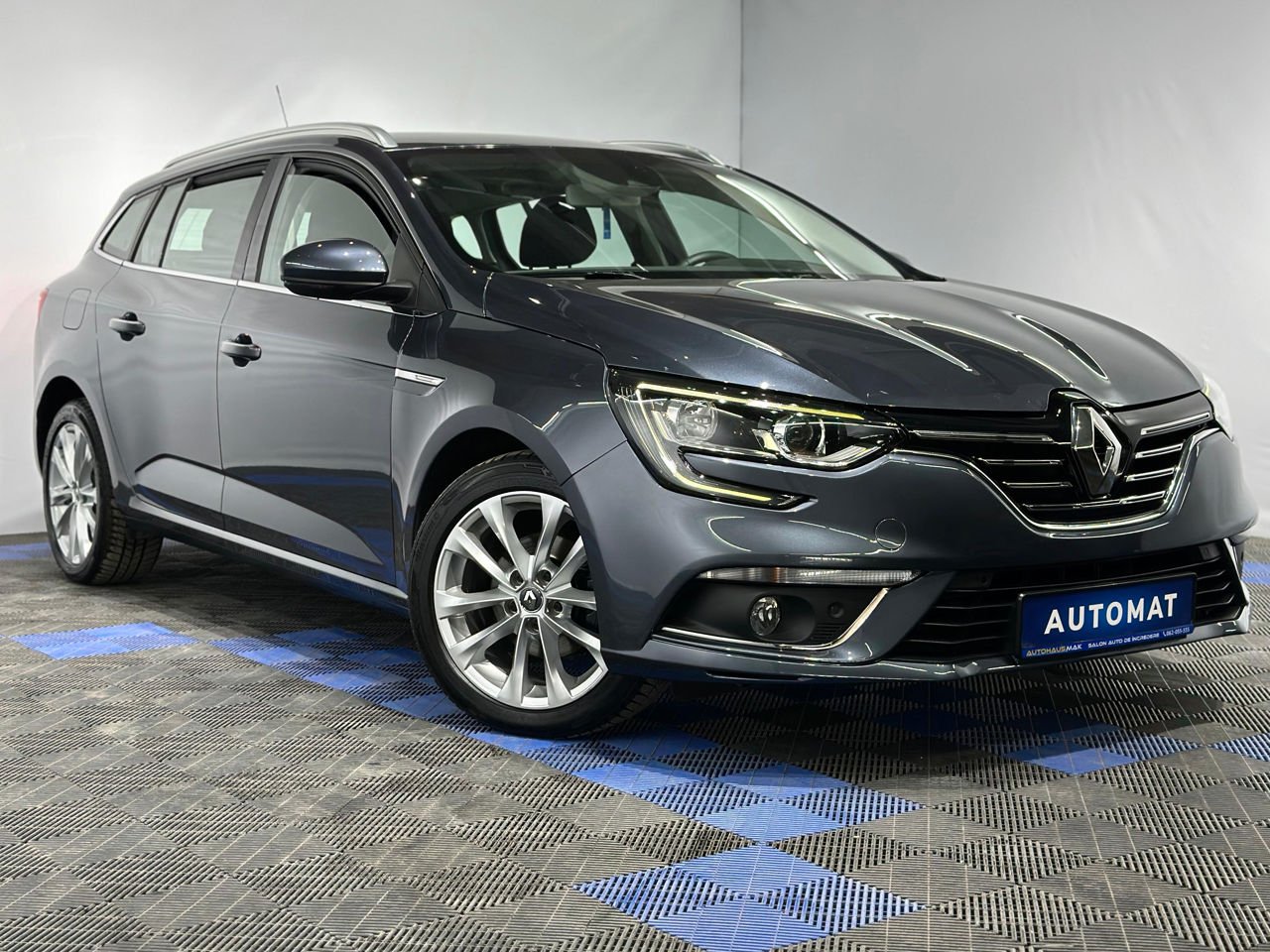 Renault Megane IV (2016 - ) image