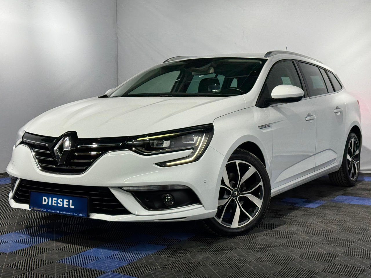 Renault Megane IV (2016 - ) image