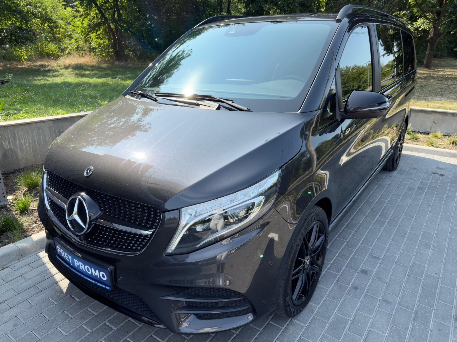 Mercedes-Benz V-Class W447 (2014 - ) image