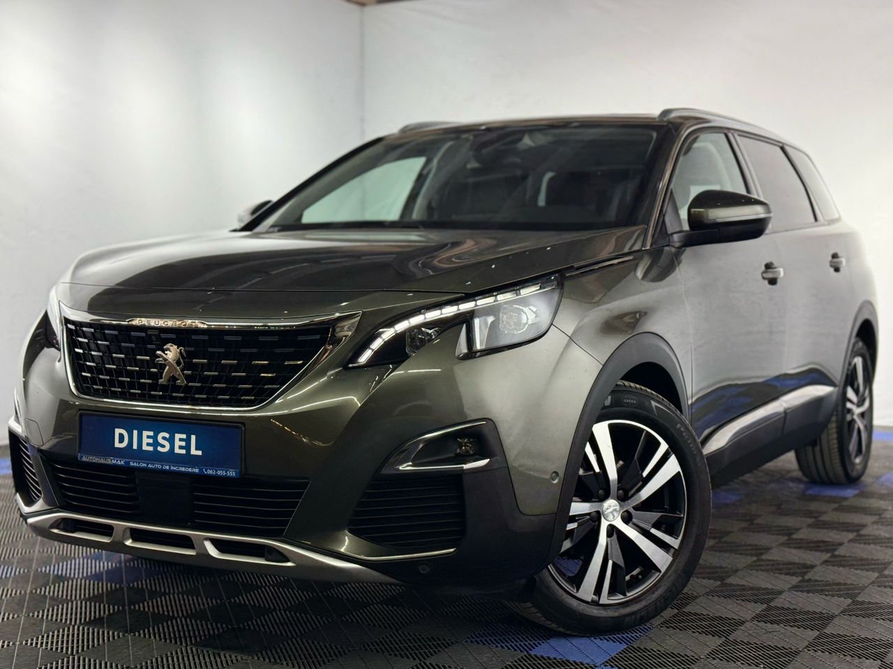 Peugeot 5008 II (2017 - ) image