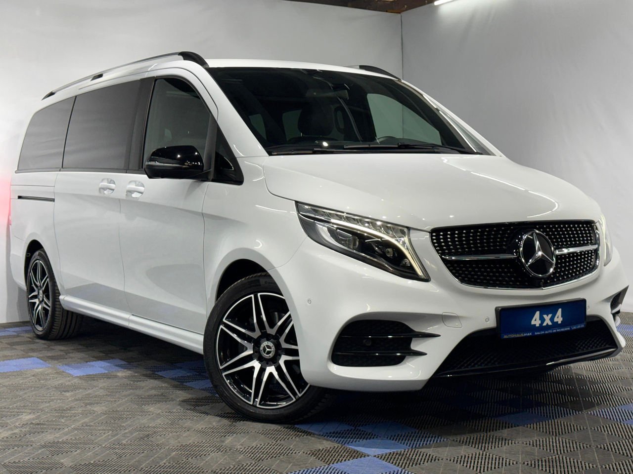 Mercedes-Benz V-Class W447 (2014 - ) image