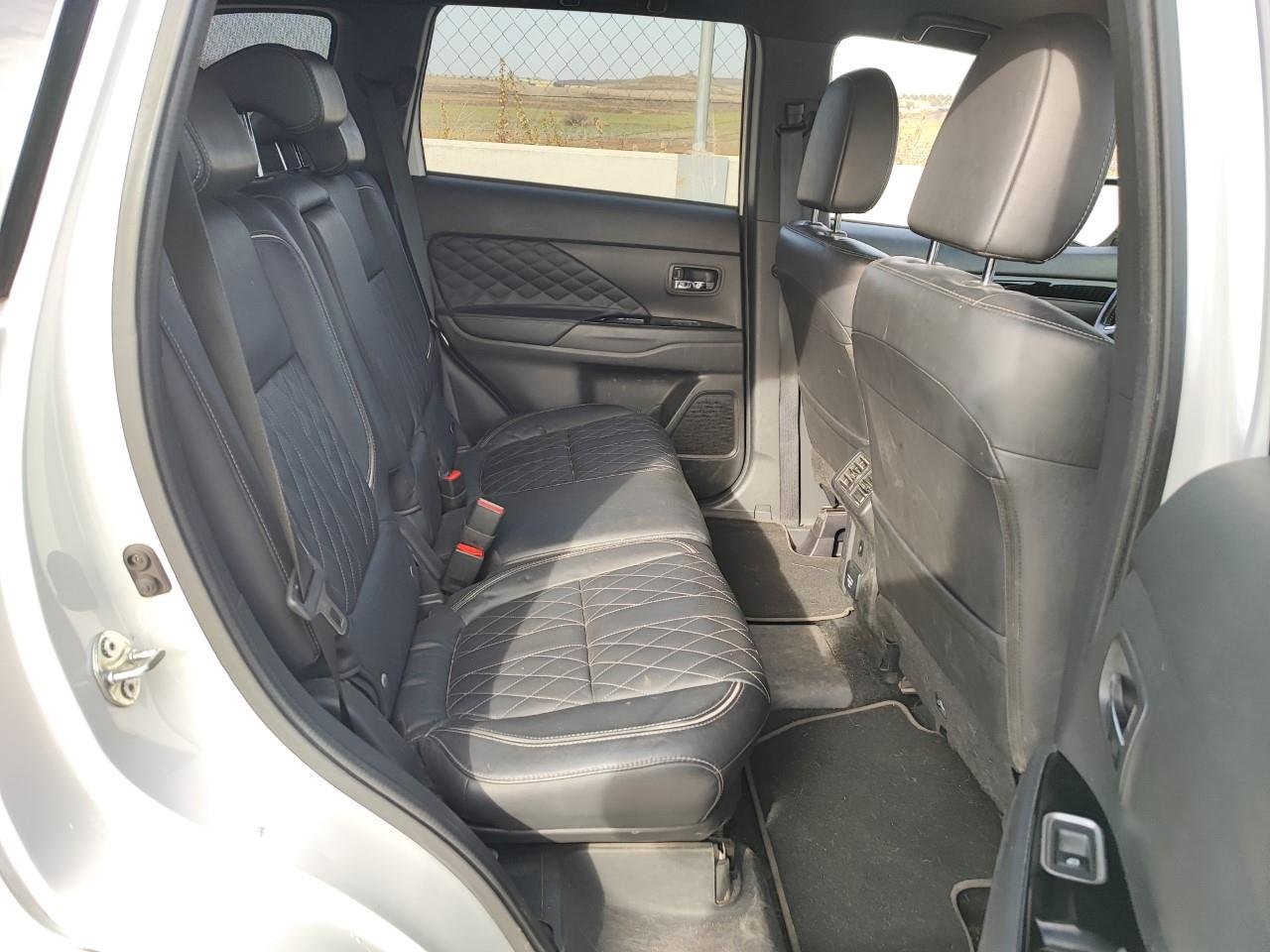 Mitsubishi Outlander I (2013 - 2018) image