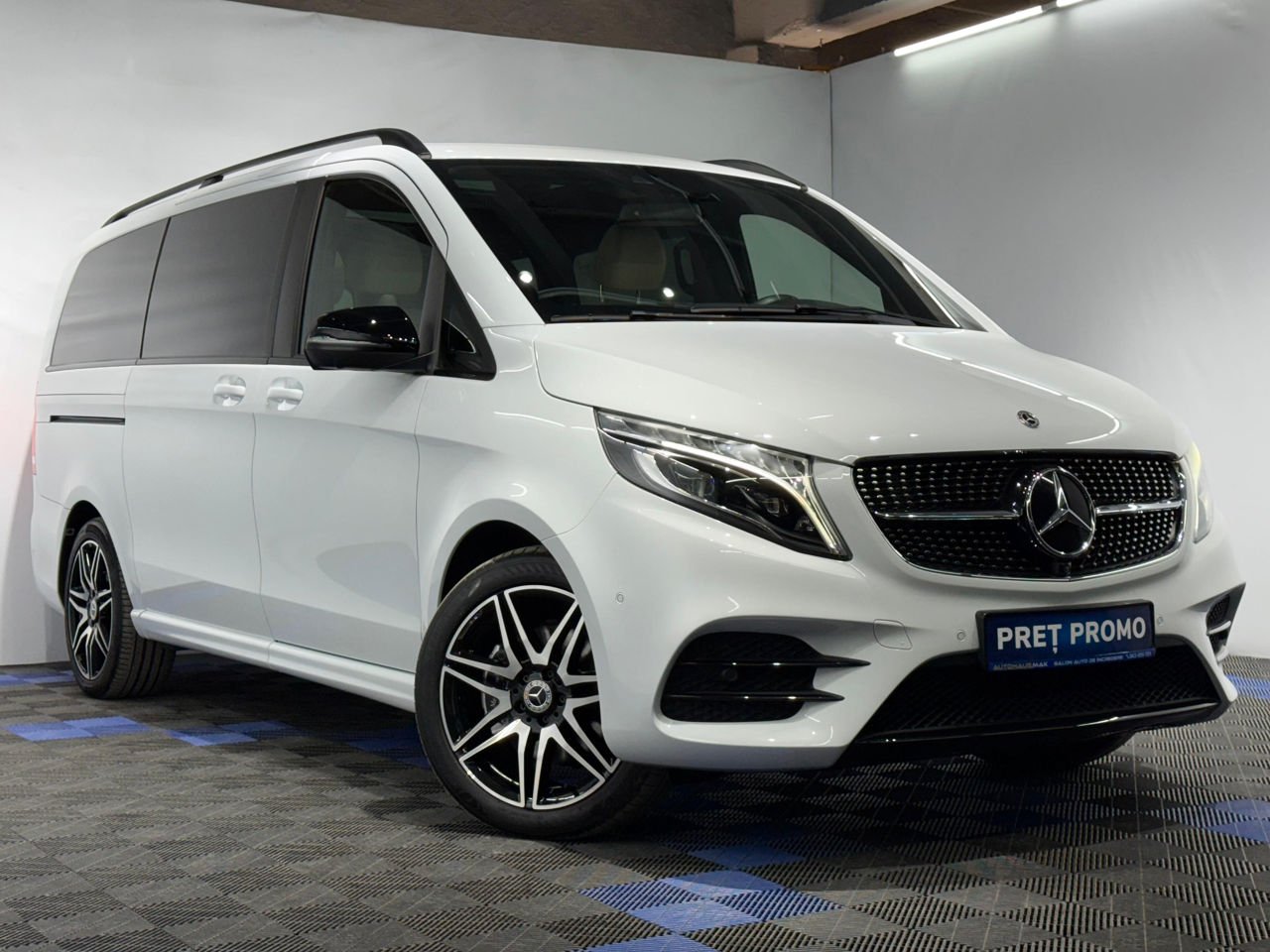 Mercedes-Benz V-Class W447 (2014 - ) image