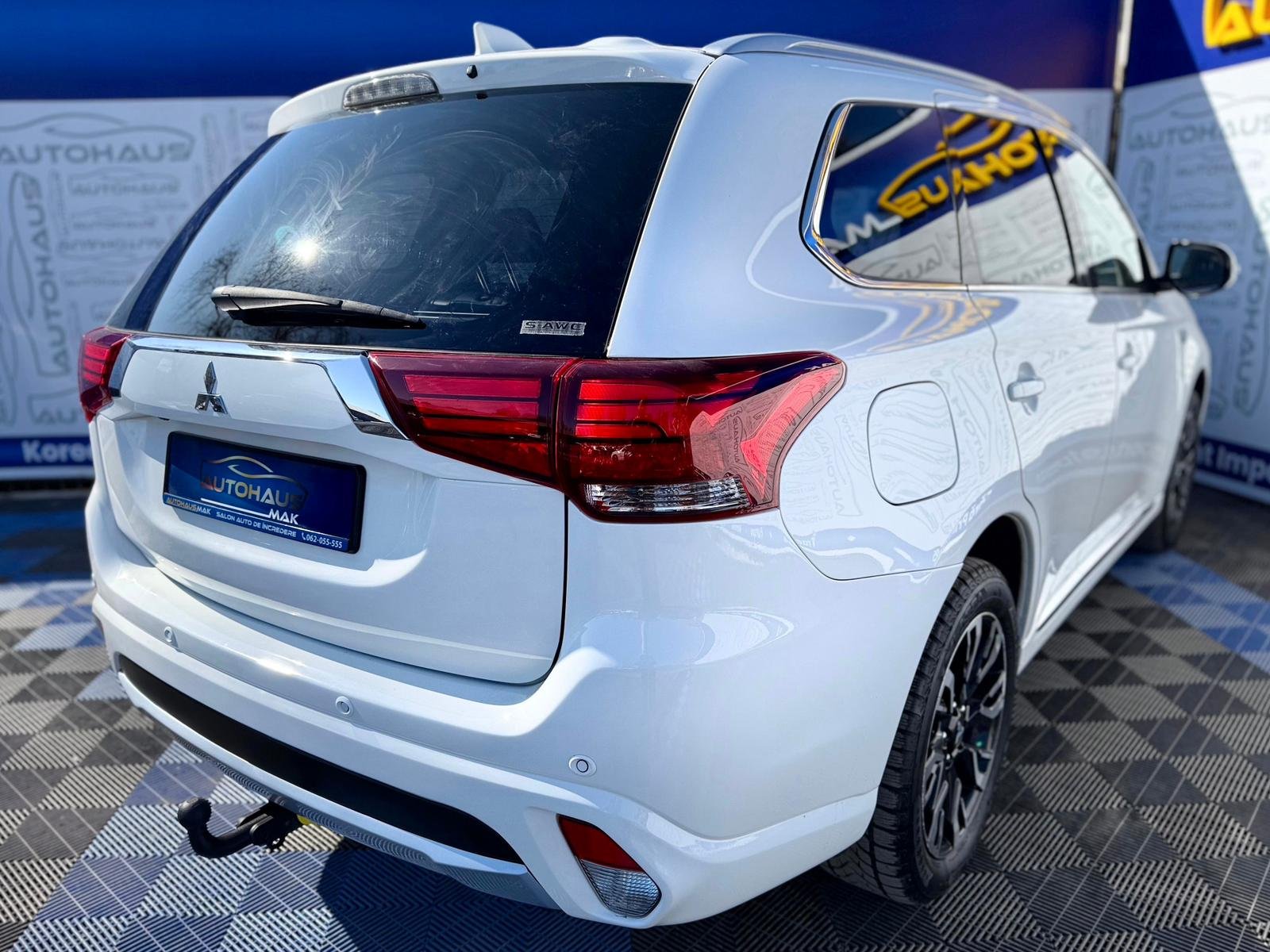 Mitsubishi Outlander III (2012 - 2021) image