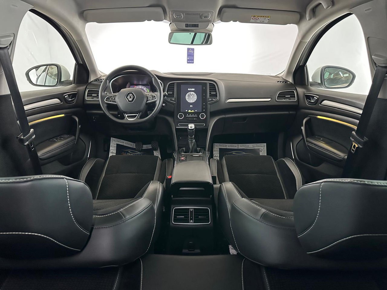 Renault Megane IV (2016 - ) image