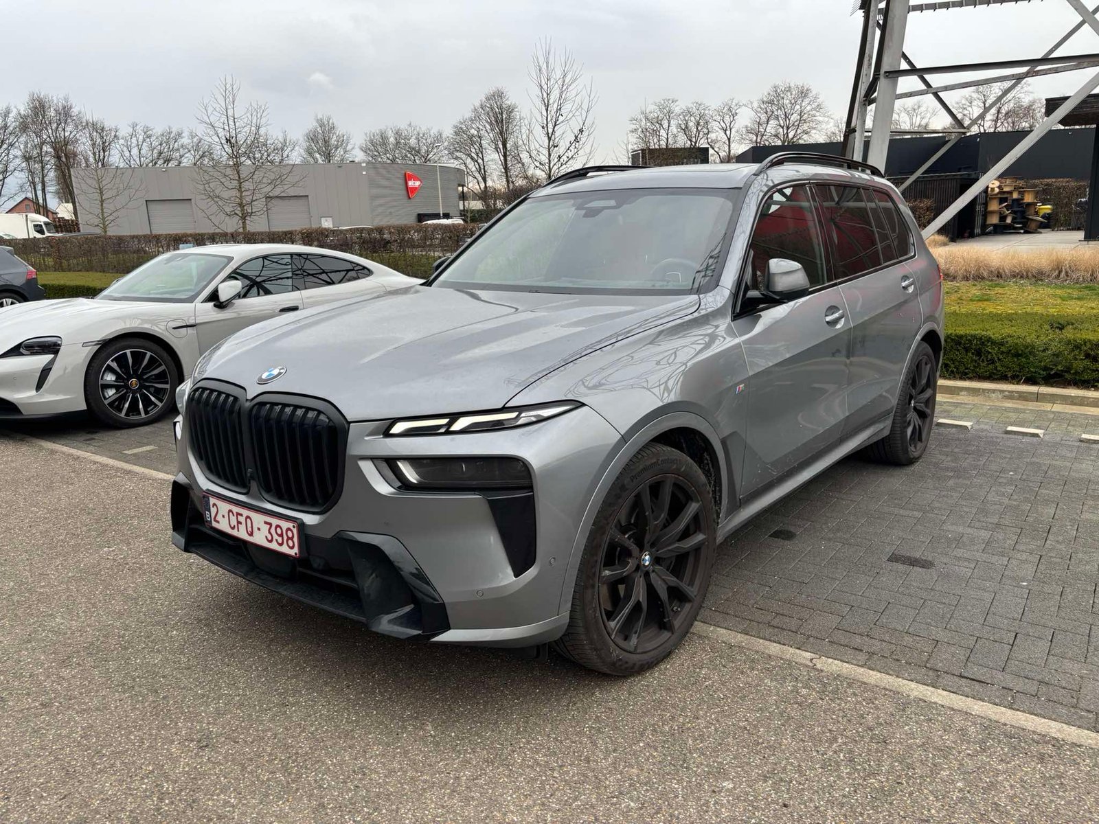 BMW X7 G07 (2018 - ) image
