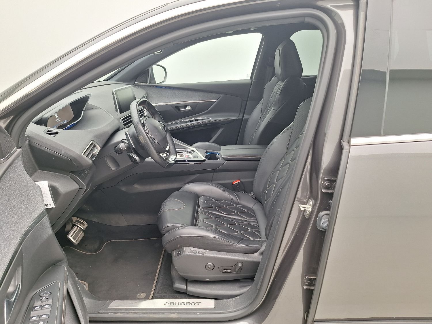 Peugeot 5008 II (2017 - ) image