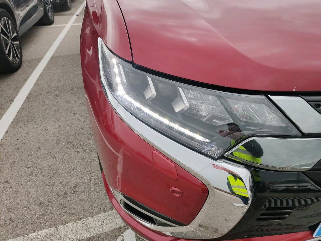 Mitsubishi Outlander III (2012 - 2021) image