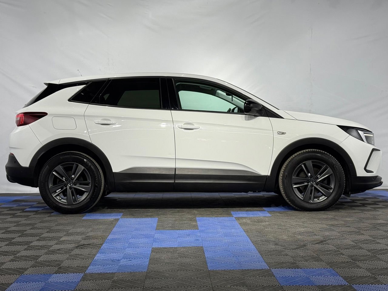 Opel Grandland A (2017 - ) image