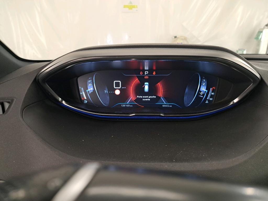 Peugeot 3008 II (2016 - ) image