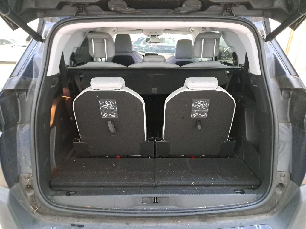 Peugeot 5008 II (2017 - ) image