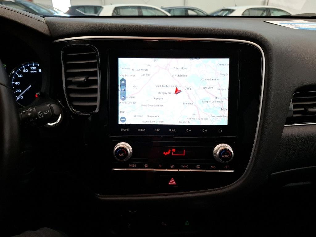 Mitsubishi Outlander III (2012 - 2021) image