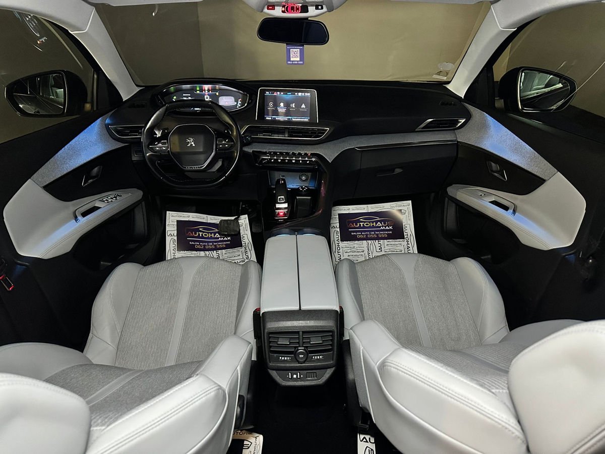 Peugeot 5008 II (2017 - ) image