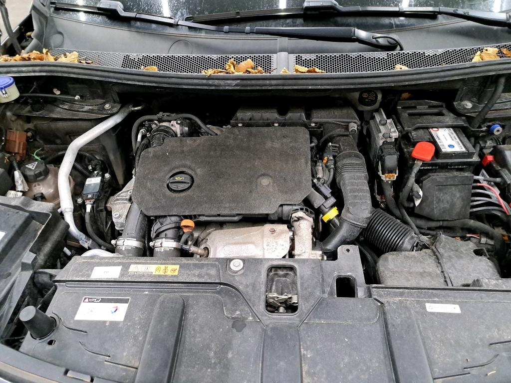 Peugeot 5008 II (2017 - ) image