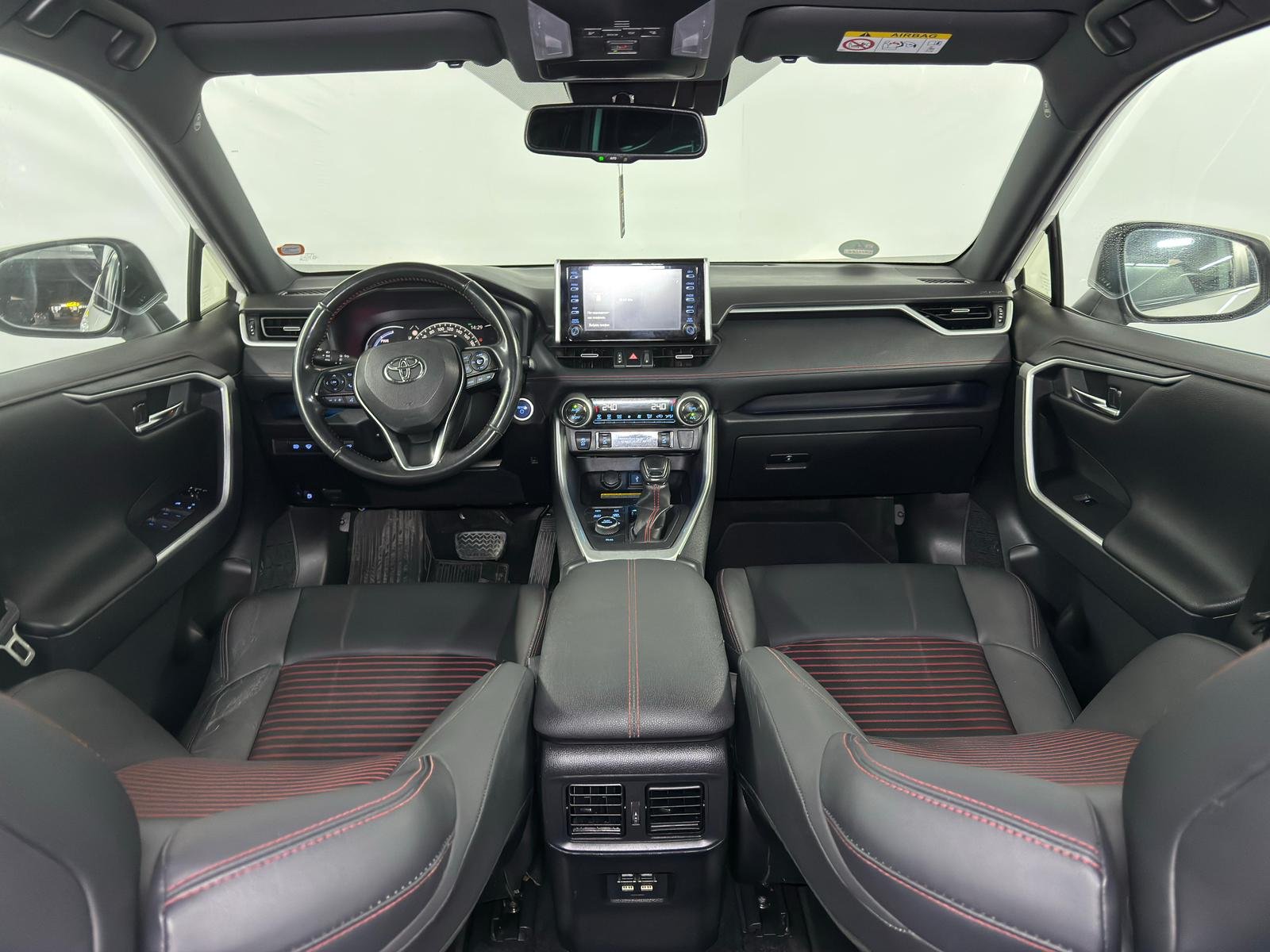 Toyota RAV4 2018 - image