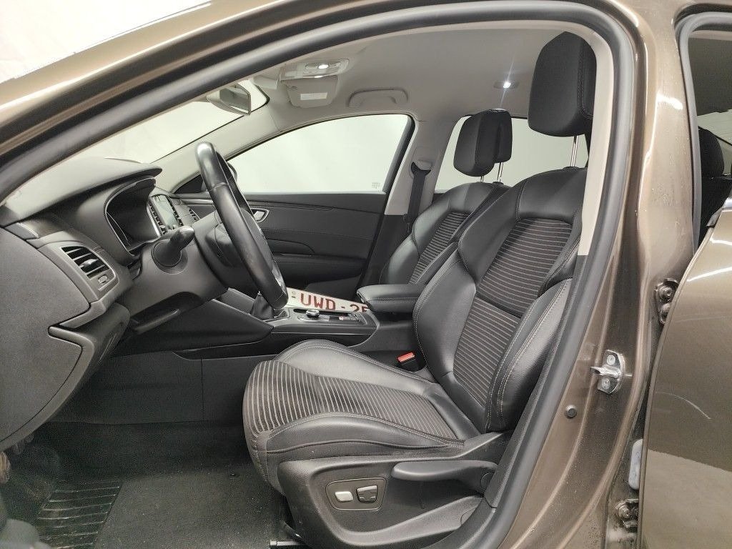 Renault Talisman I (2015 - 2022) image