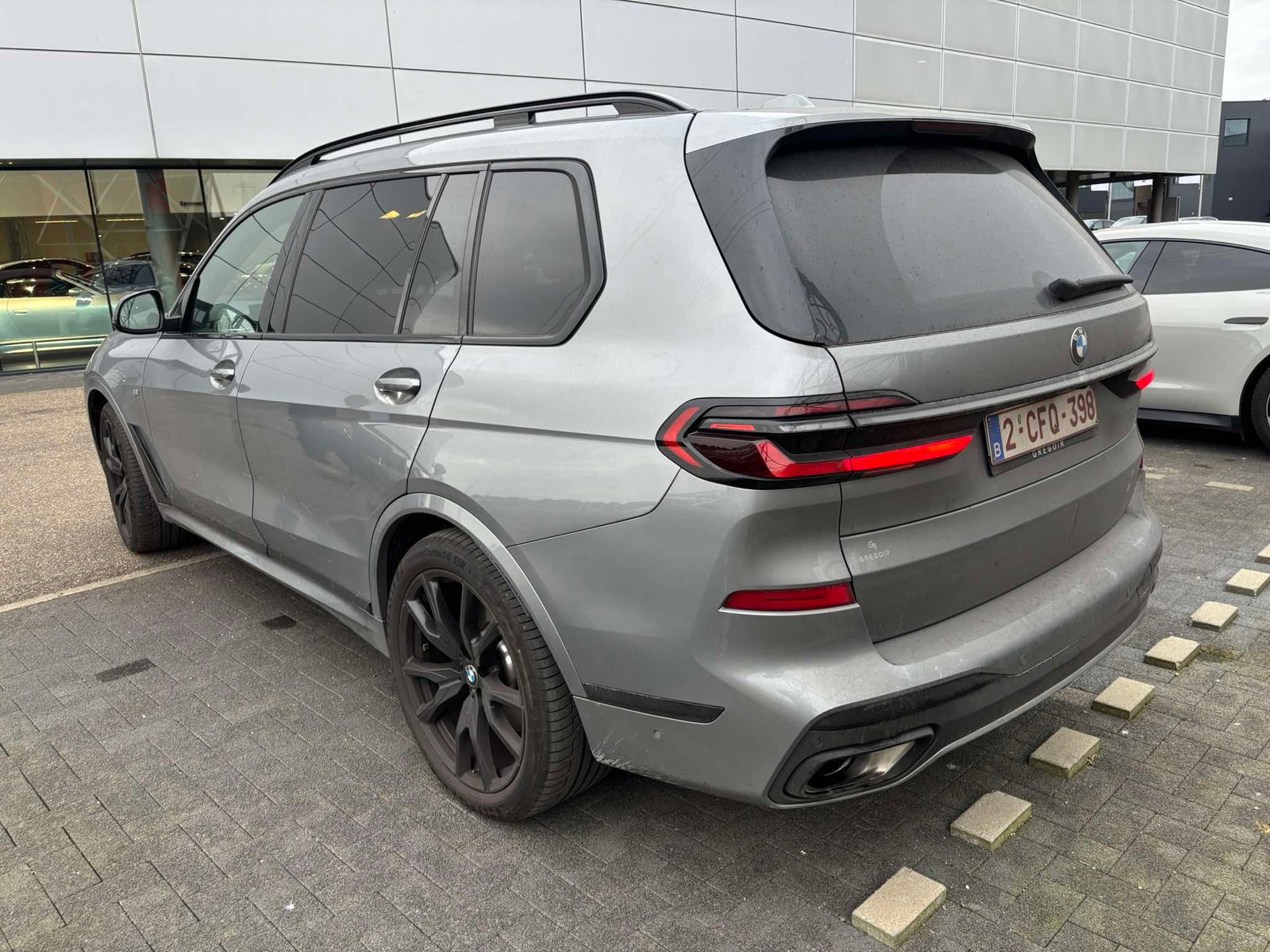 BMW X7 G07 (2018 - ) image