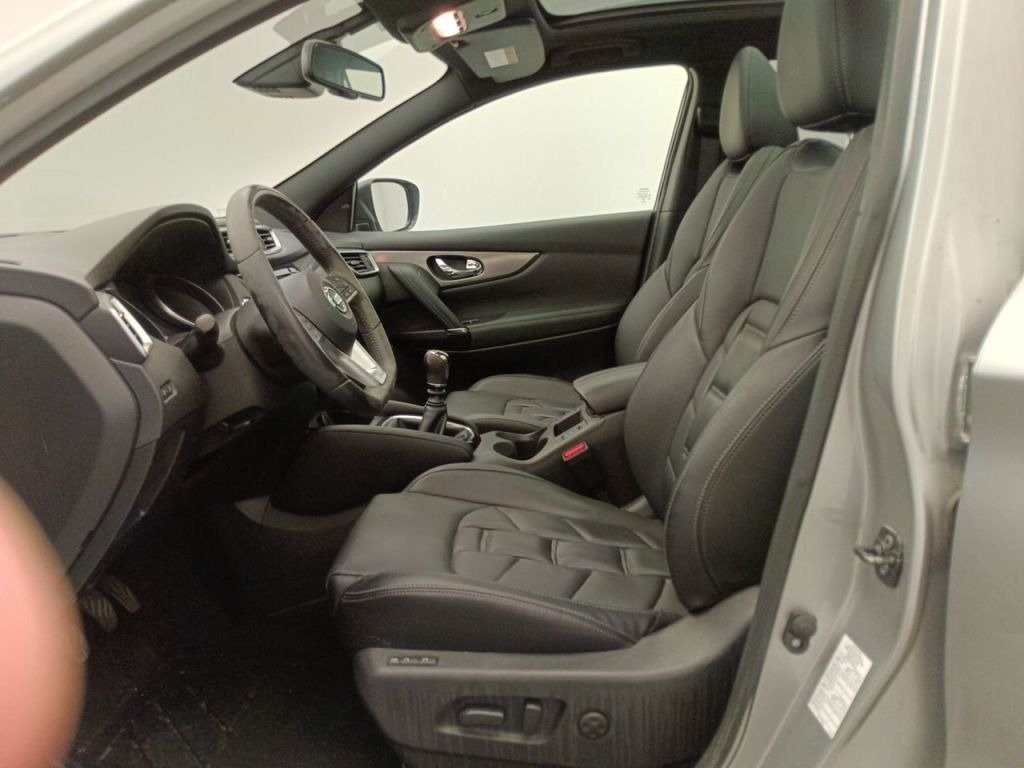 Nissan Qashqai J11 (2013 - 2021) image