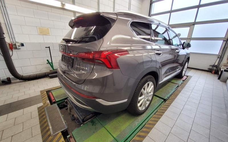 Hyundai Santa Fe IV (2018 - ) image