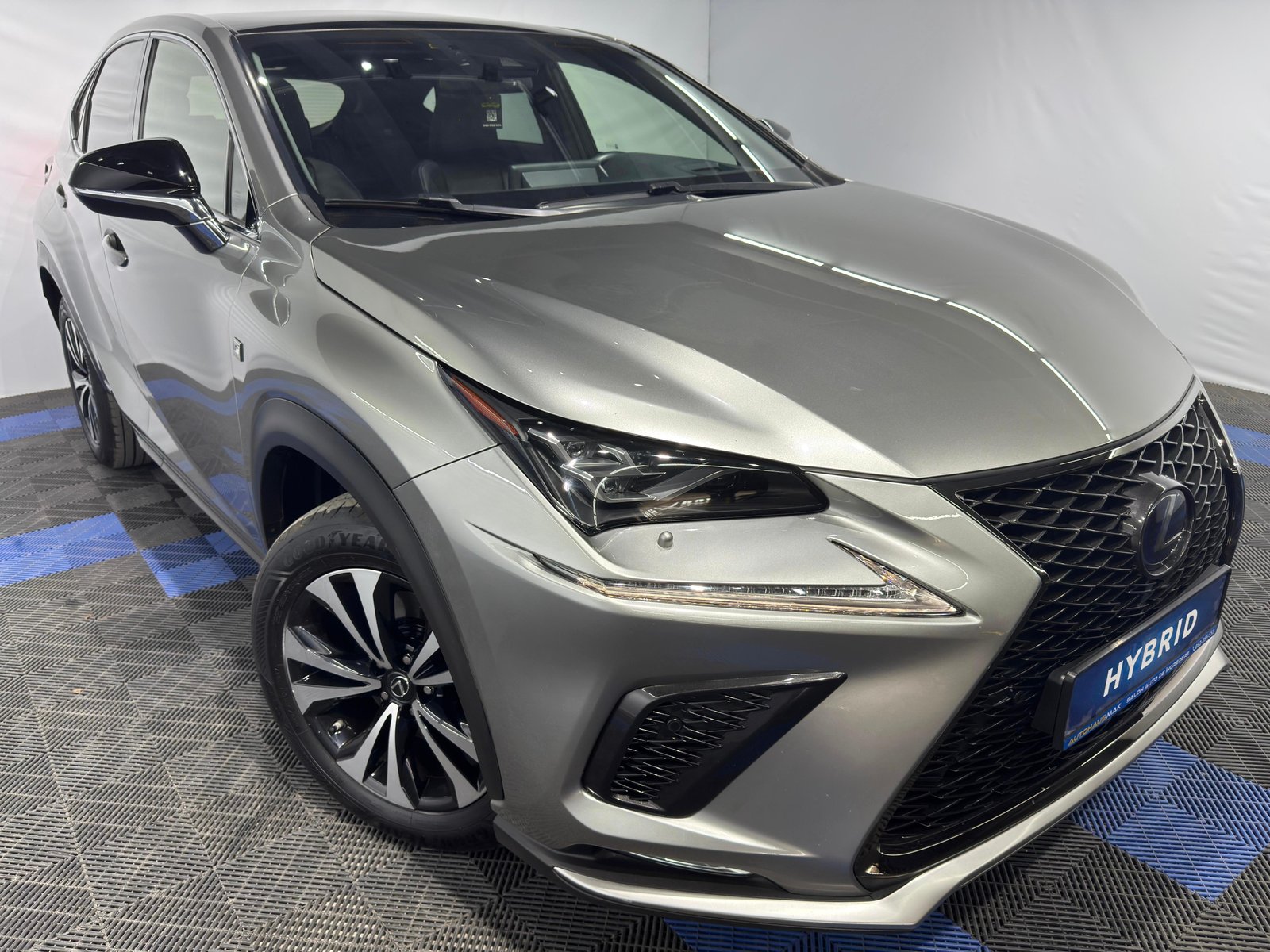 Lexus NX I (2014 - 2021) image