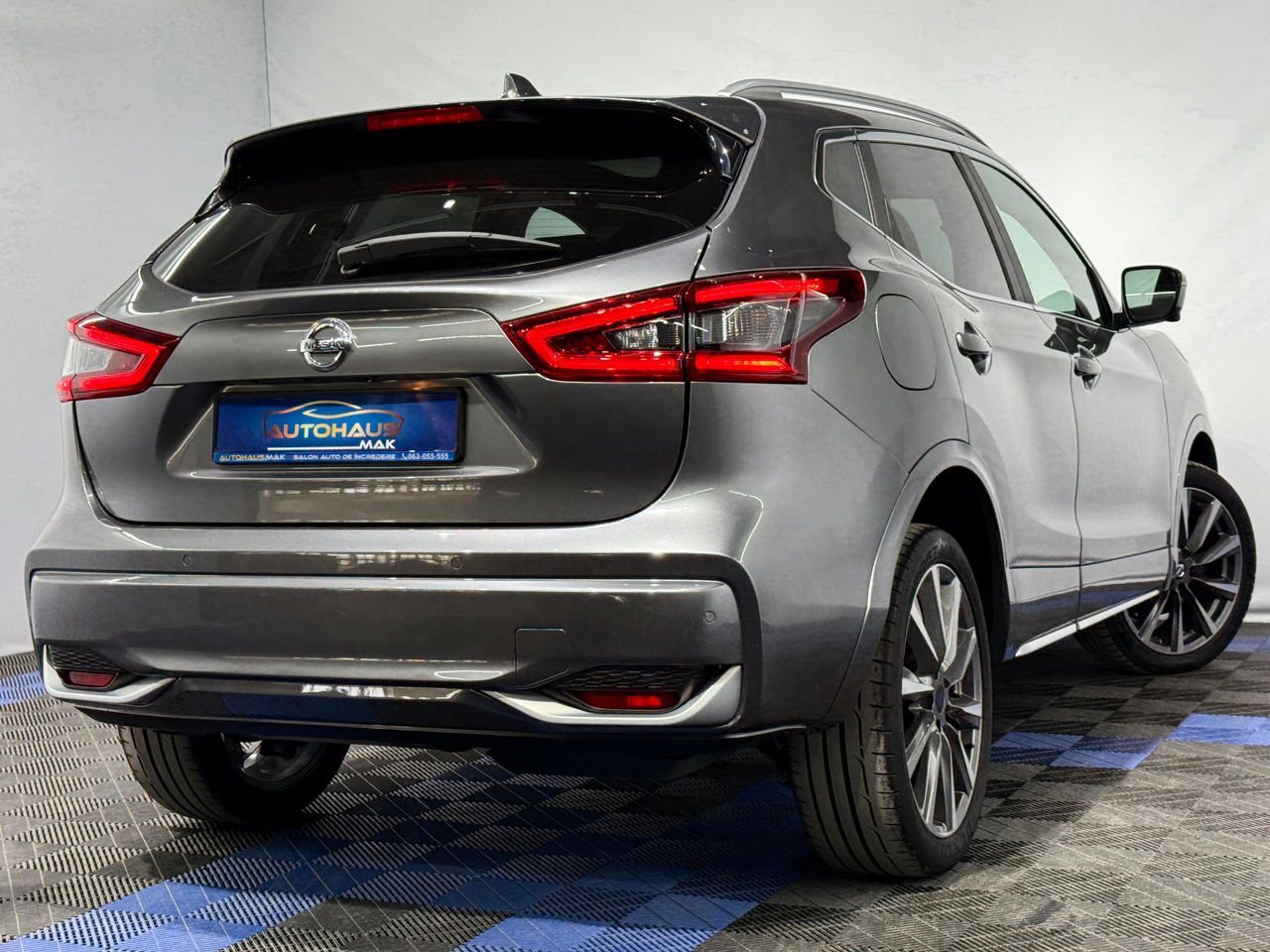 Nissan Qashqai J11 (2013 - 2021) image