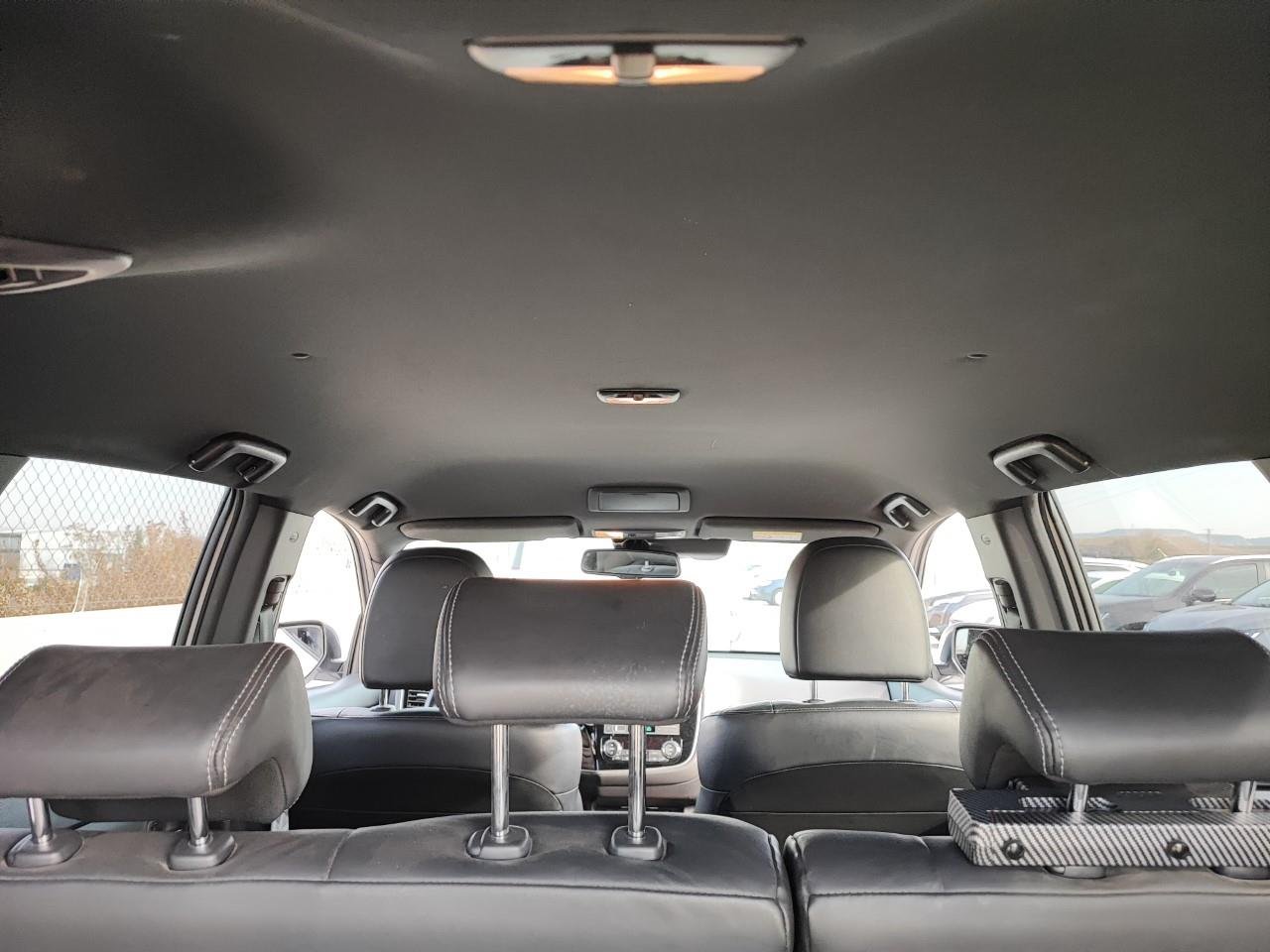 Mitsubishi Outlander I (2013 - 2018) image