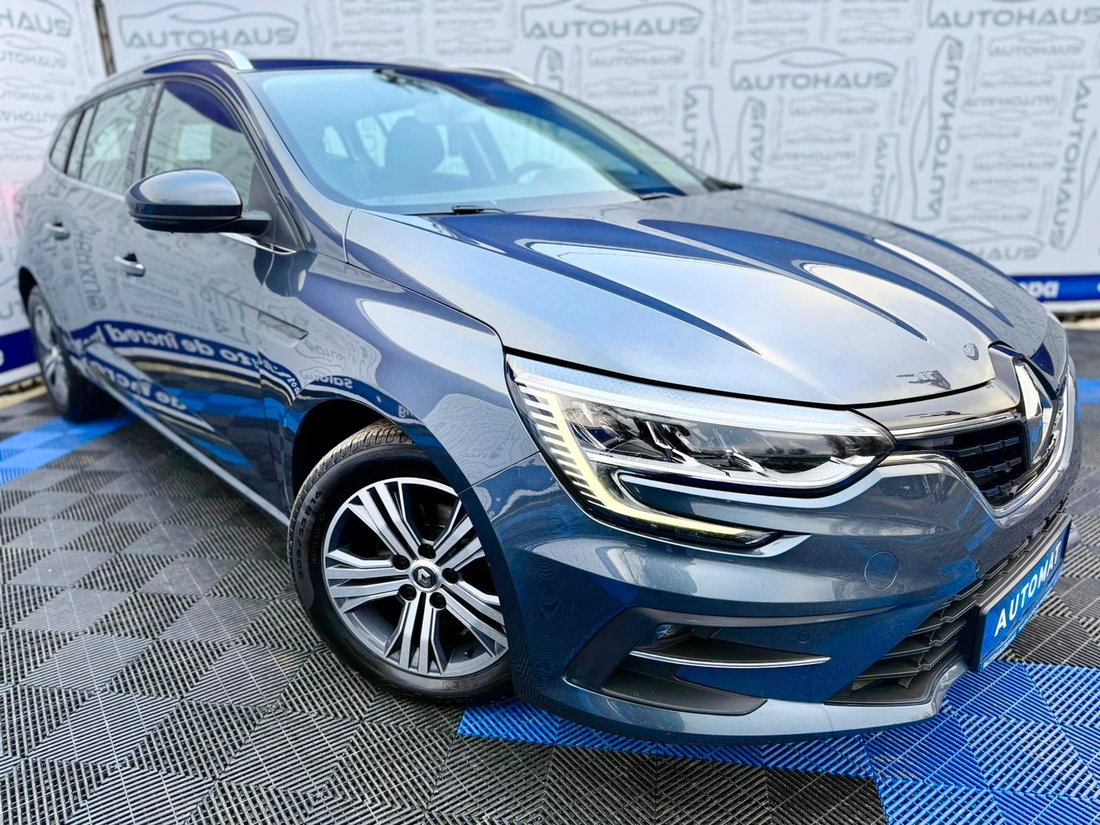 Renault Megane IV (2016 - ) image