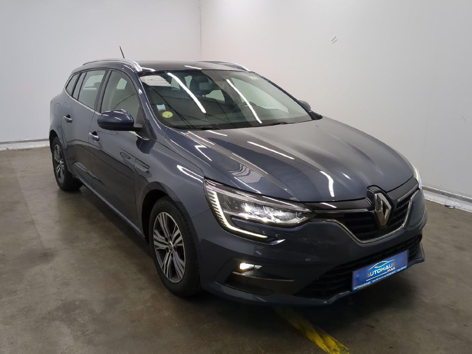 Renault Megane IV (2016 - ) image