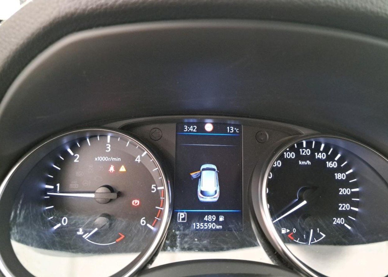 Nissan Qashqai J11 (2013 - 2021) image