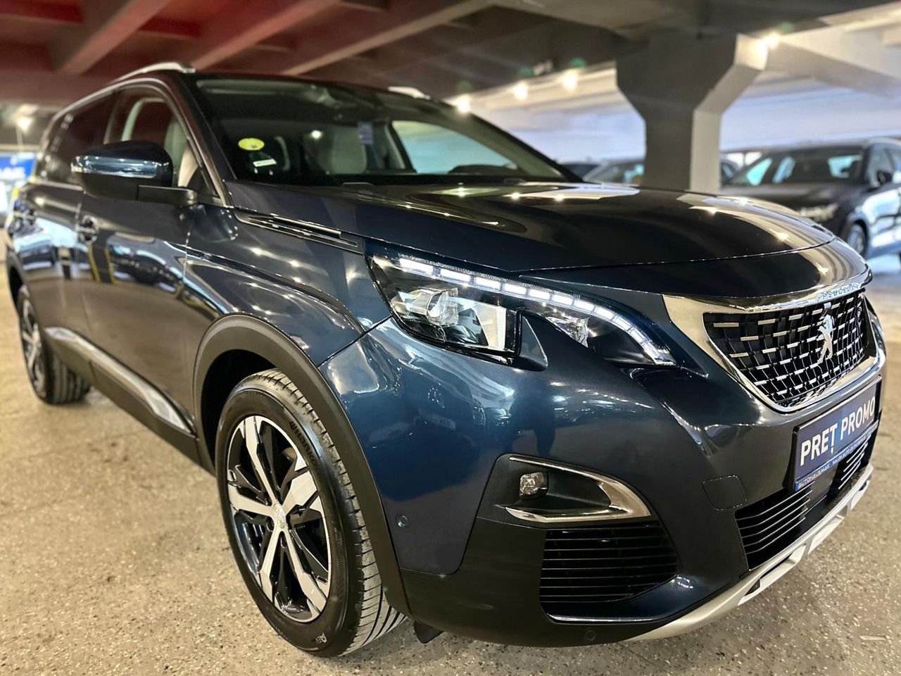 Peugeot 5008 II (2017 - ) image