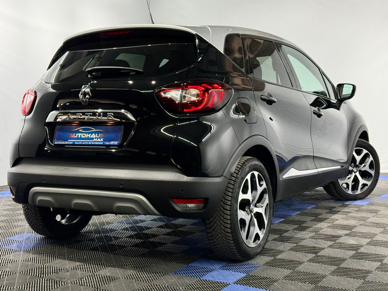 Renault Captur I (2013 - ) image
