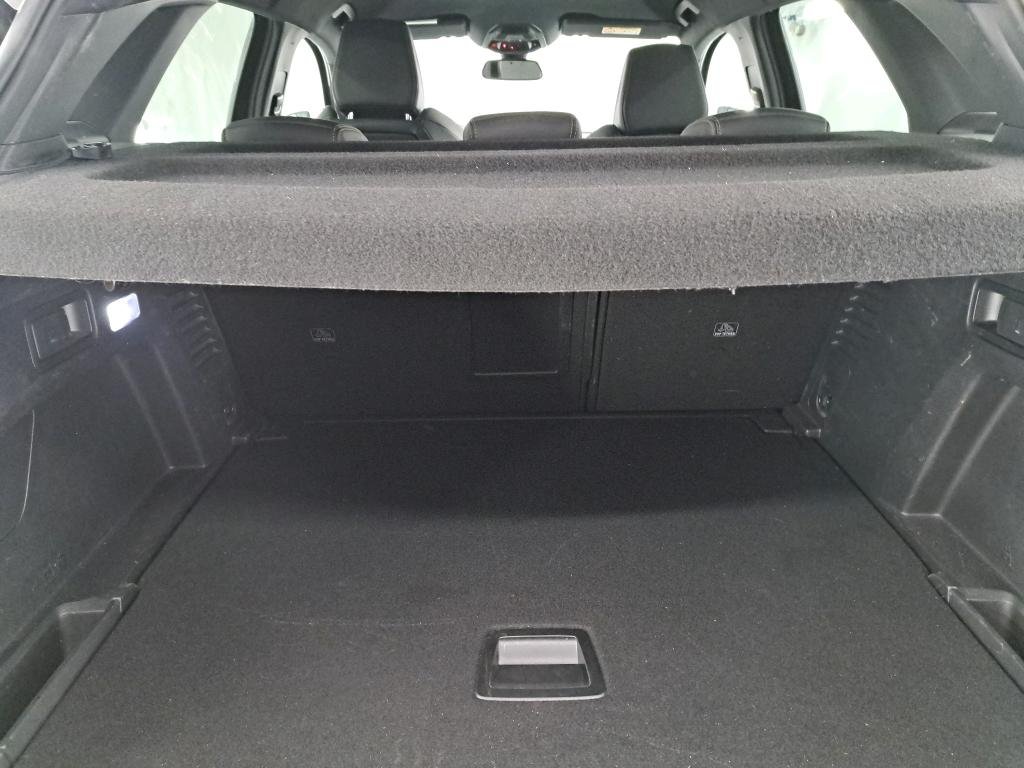 Peugeot 3008 II (2016 - ) image