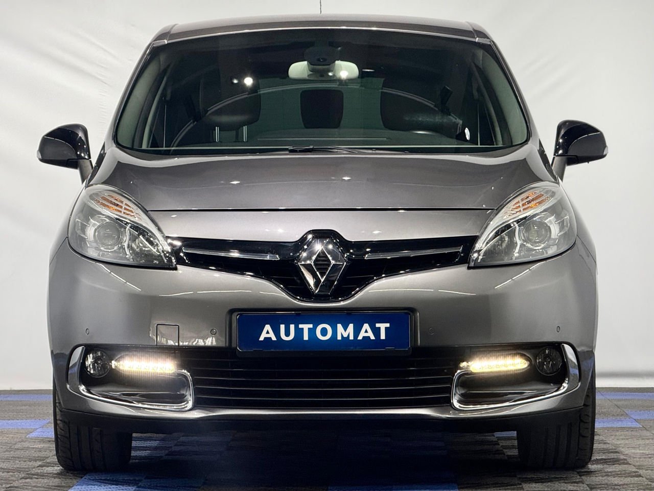 Renault Scenic III (2009 - 2016) image