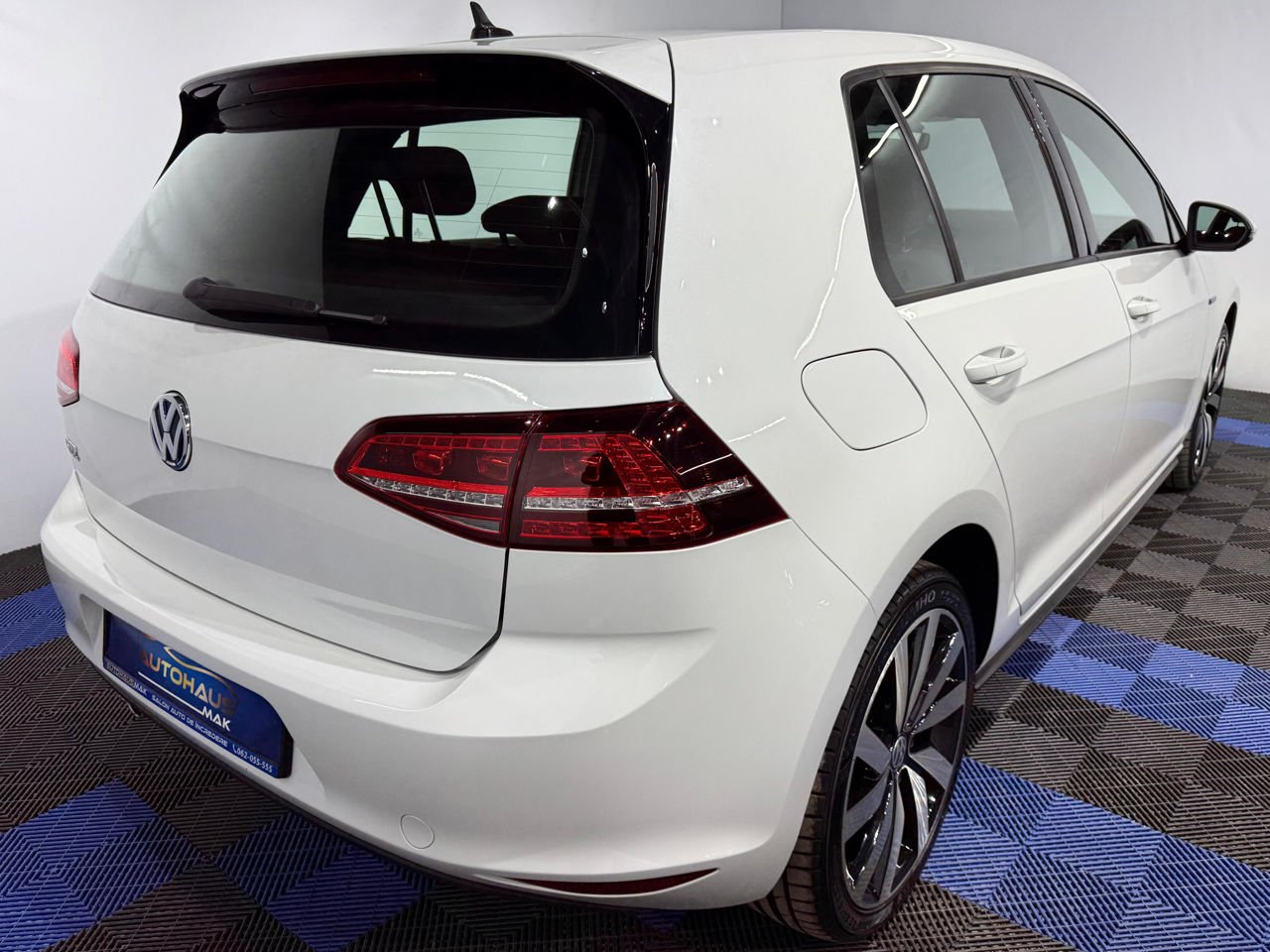 Volkswagen Golf VII (2012 - 2020) image