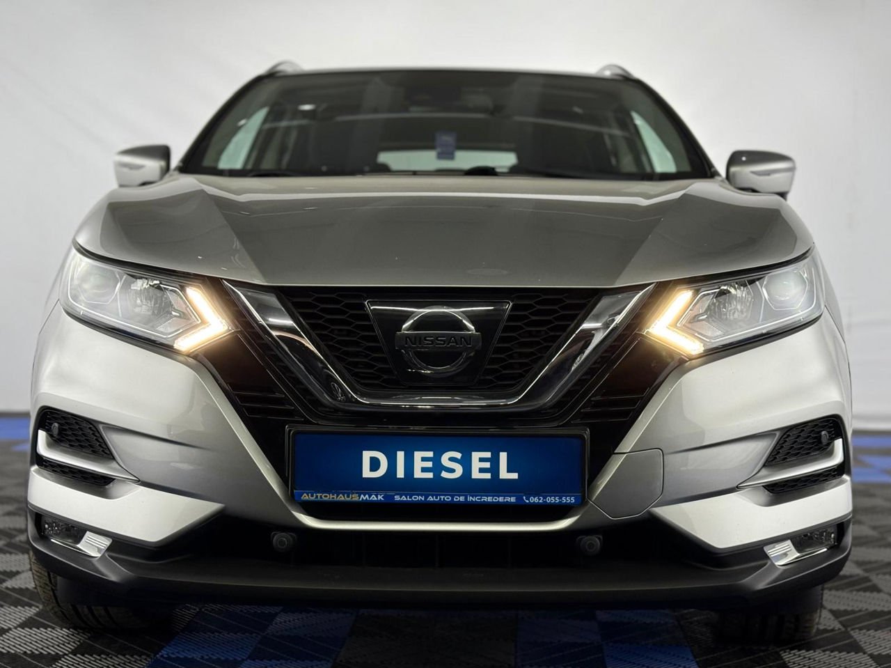 Nissan Qashqai J11 (2013 - 2021) image