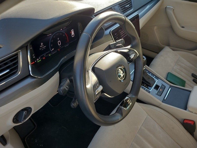 Škoda Superb IV (2020 - ) image