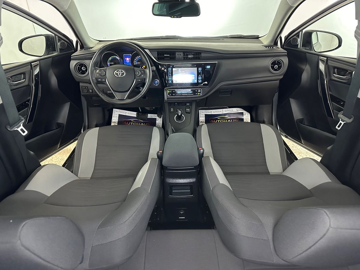 Toyota Auris 2012 - 2018 image