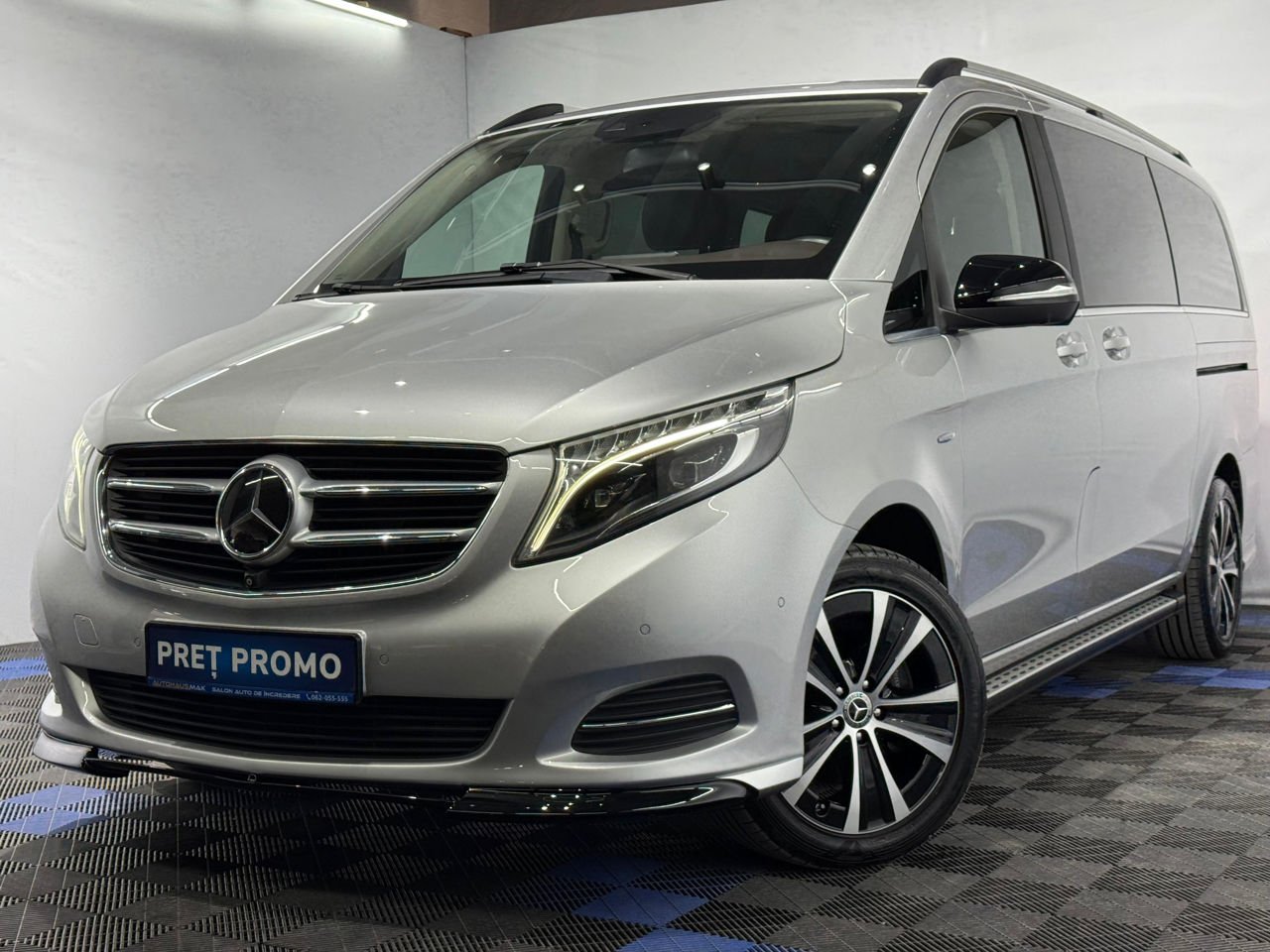 Mercedes-Benz V-Class W447 (2014 - ) image